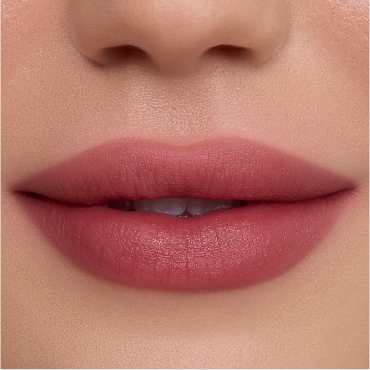 Cloud Whip Blurring Liquid Lipstick Pretty Aura