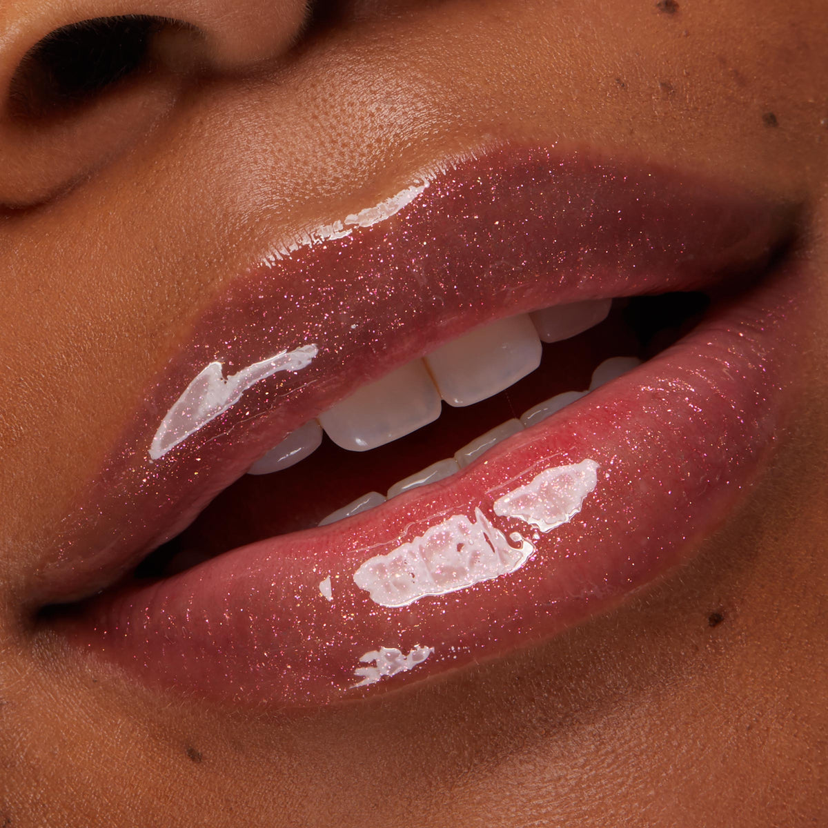 Lip Set Type Advantage
