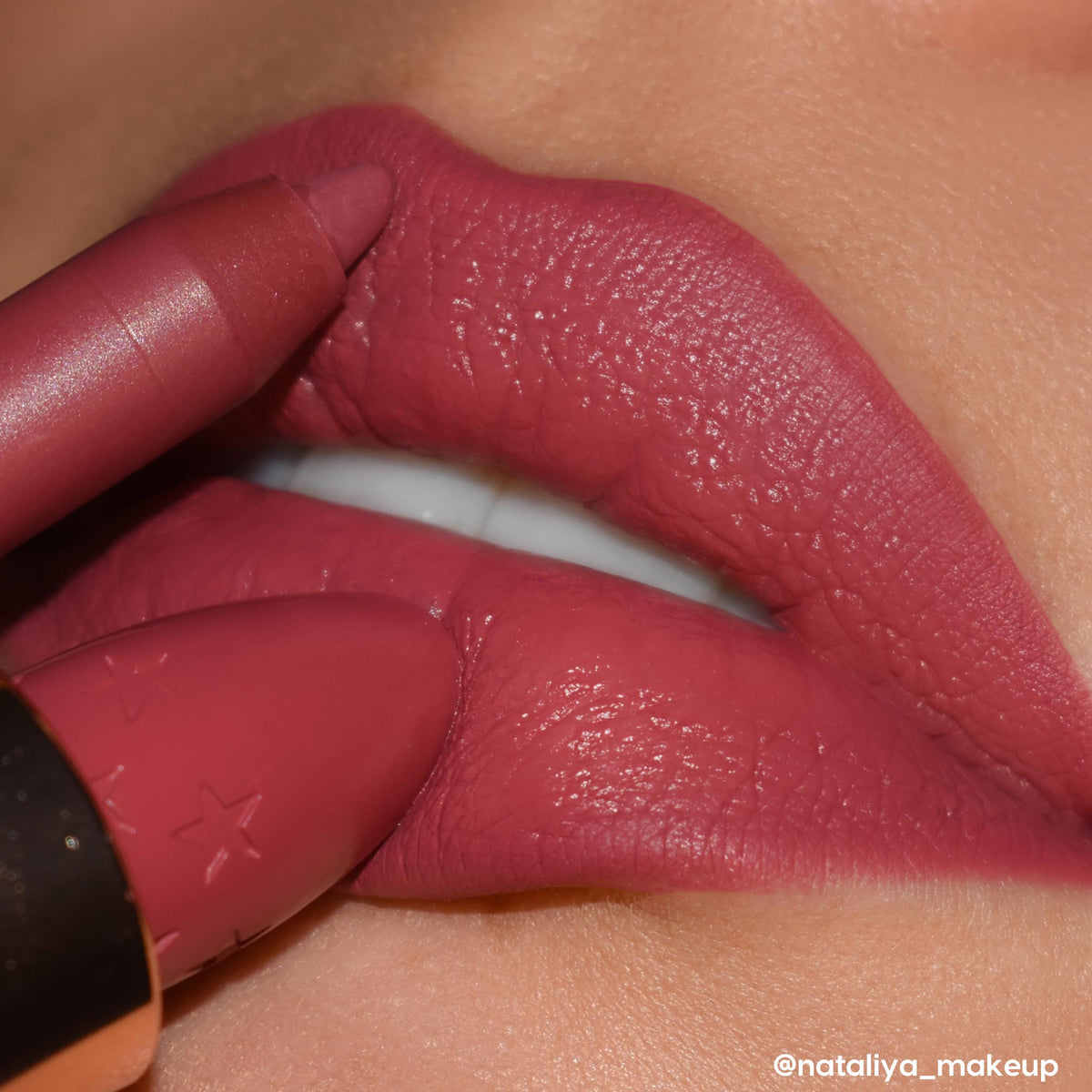 Lippie Pencil Shot Clock
