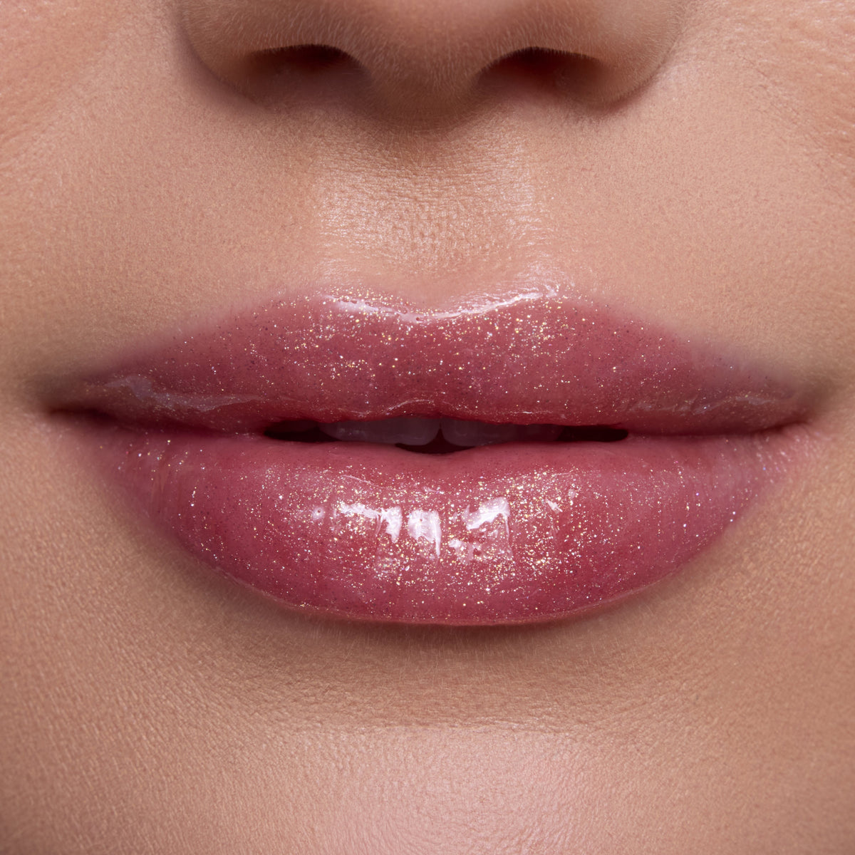 Ultra Glossy Lip Mademoiselle Belle
