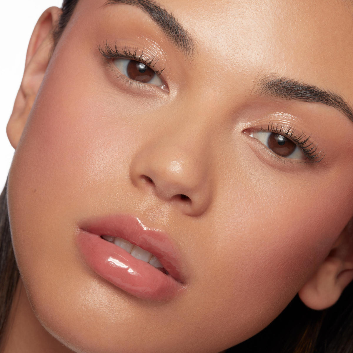 So Juicy Plumping Glossy Lip Oil Hits Diff