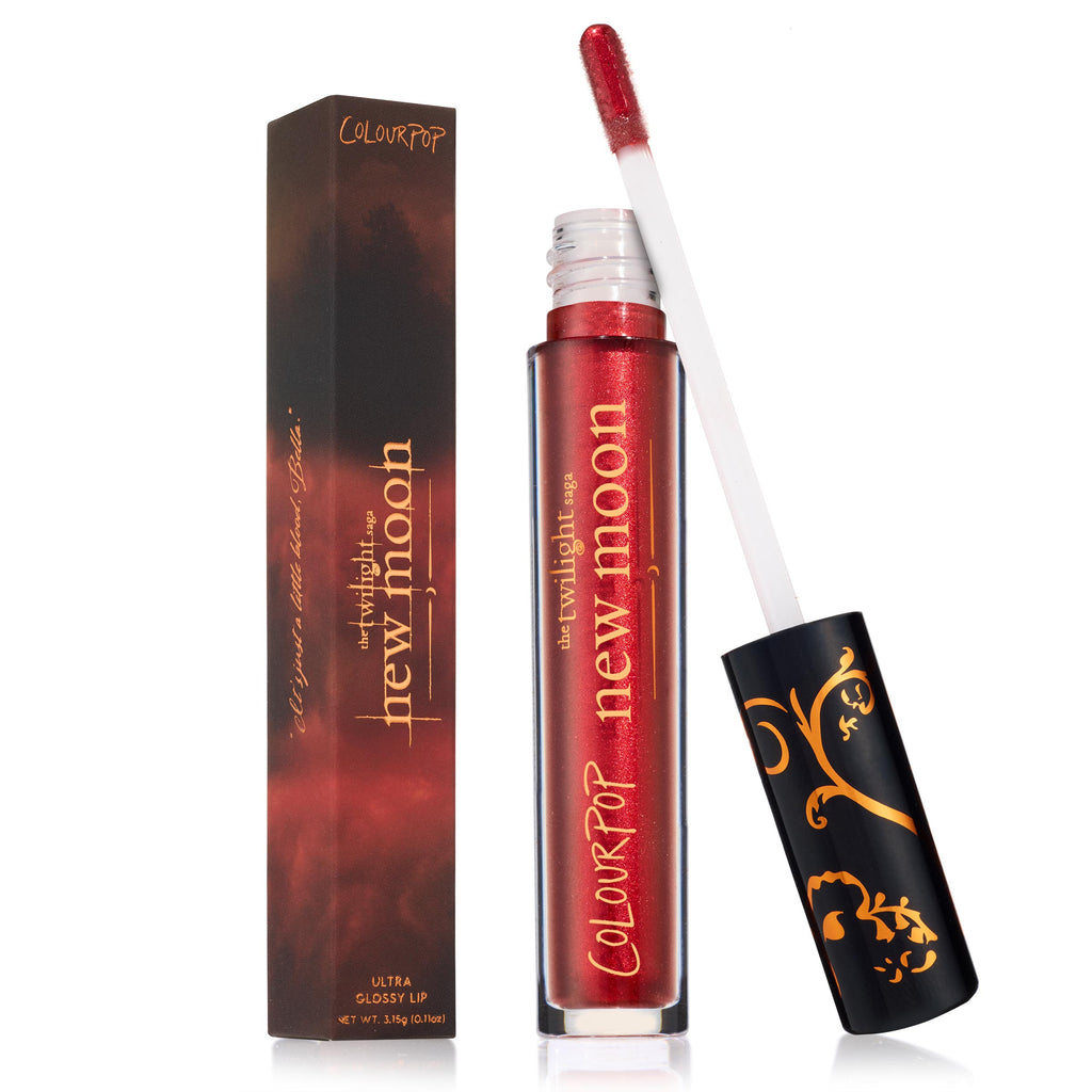 Ultra Glossy Lip Runs with Vampires