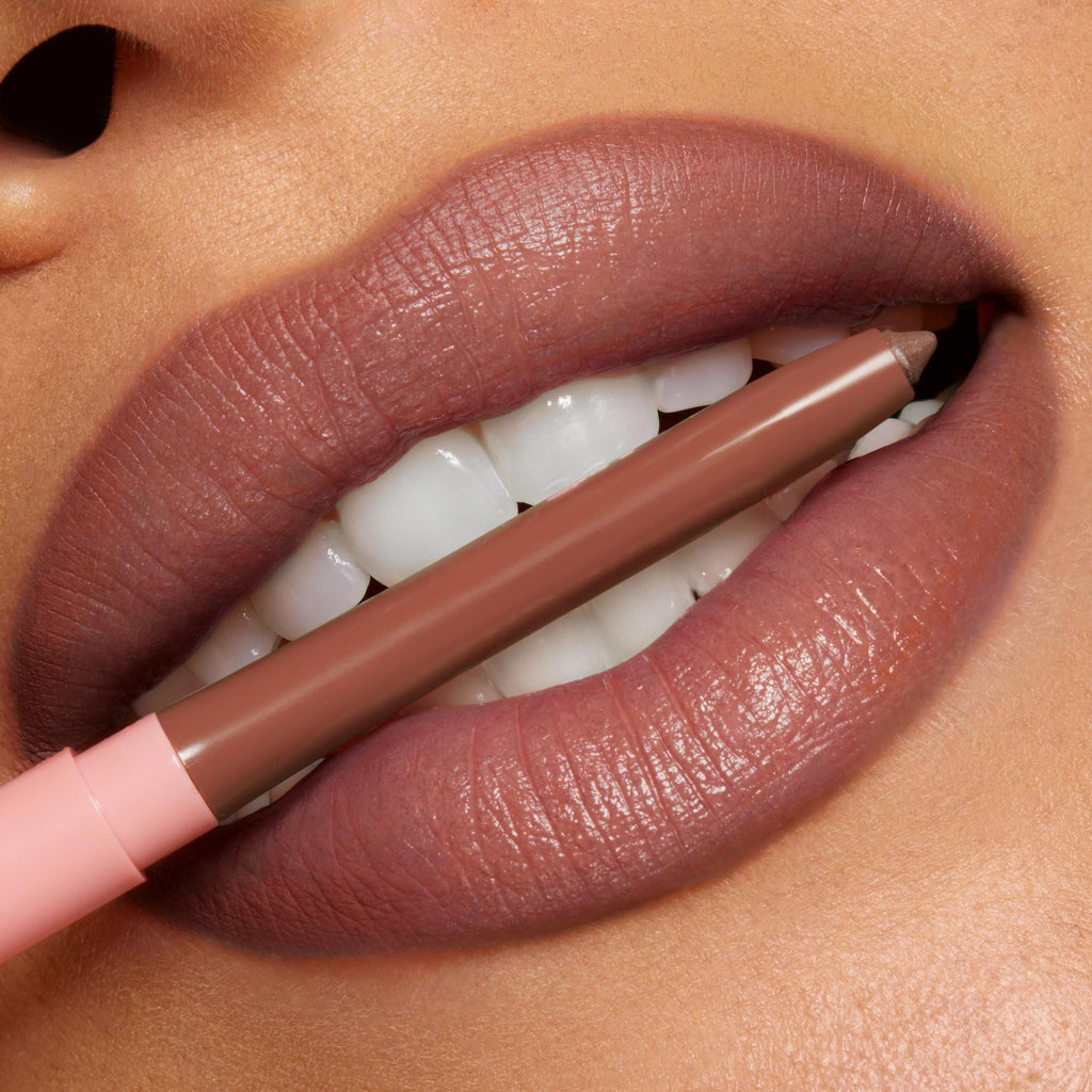 So Juicy Plumping Lip Liner with Peptides Jaguar