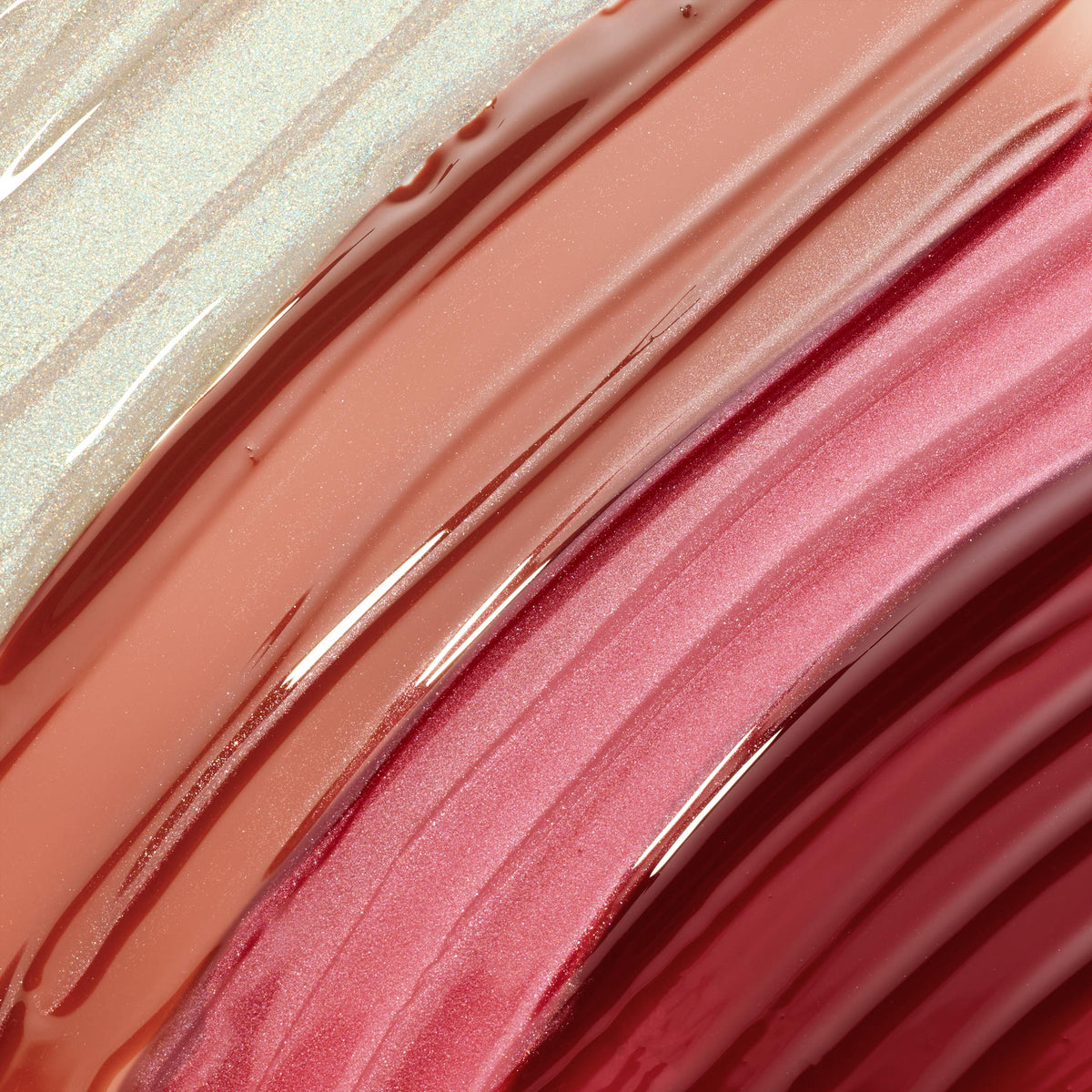 Ultra Glossy Lip Totally Swamped