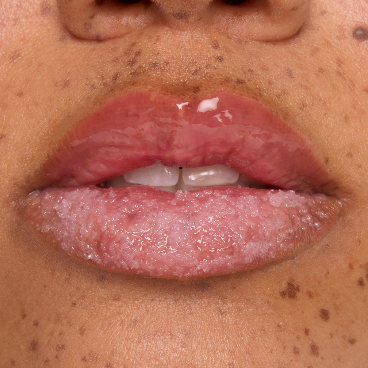 Lip Set Merriest Pout