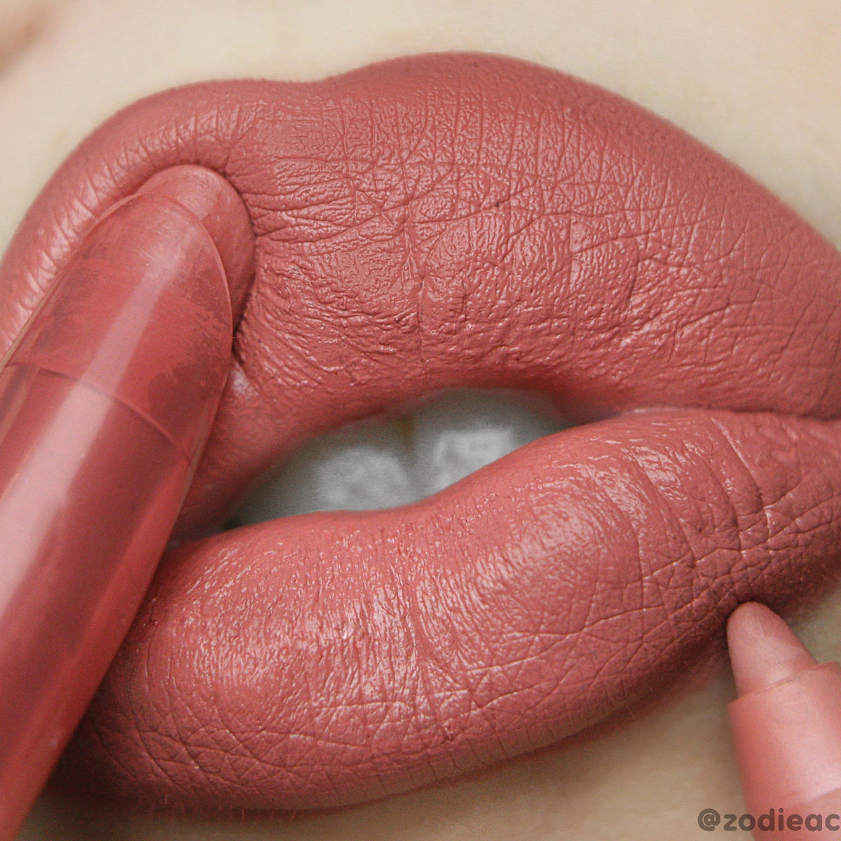 Lippie Pencil Another Round