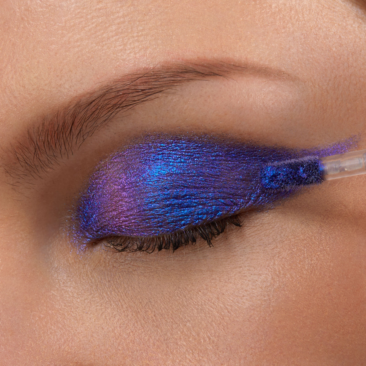Chrome Liquid Shadow Morpho