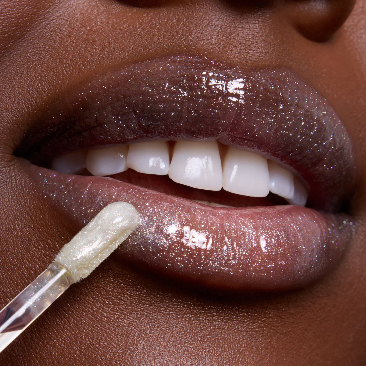 Ultra Glossy Lip Bright Ariel