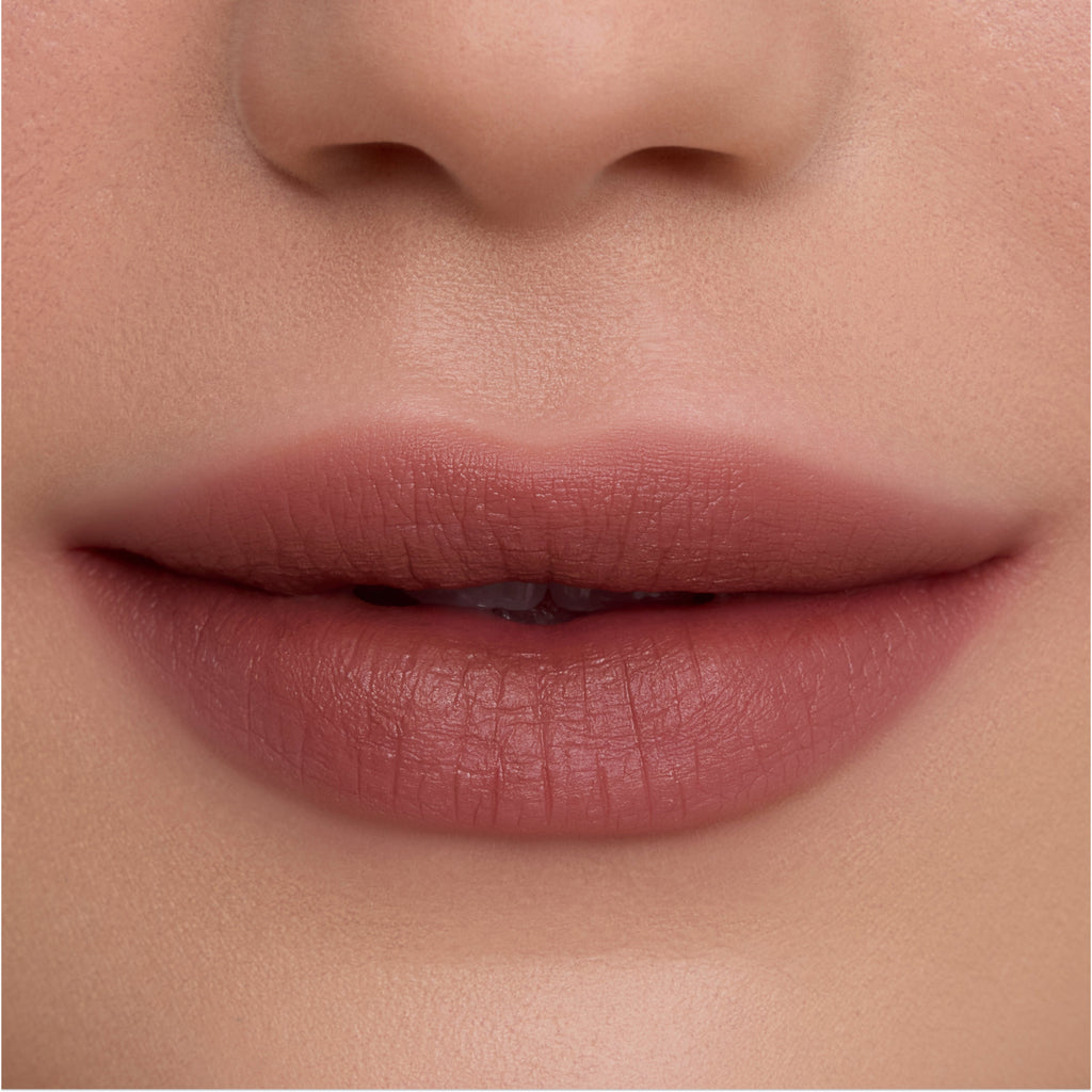 Cloud Whip Blurring Liquid Lipstick Cloudy Hour
