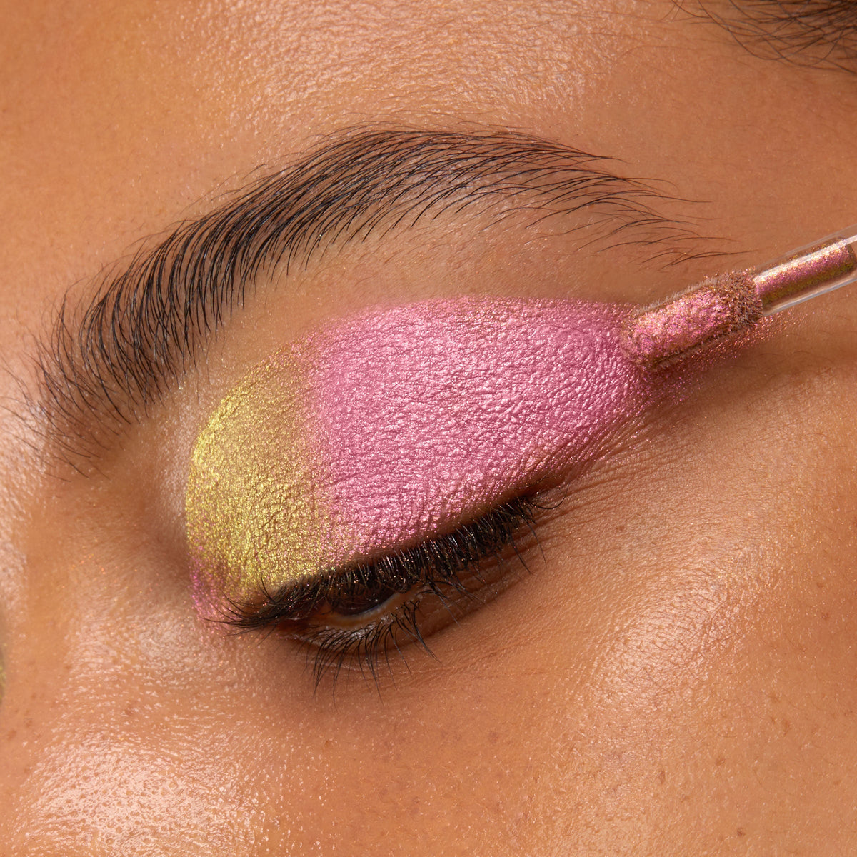 Chrome Liquid Shadow Bliss