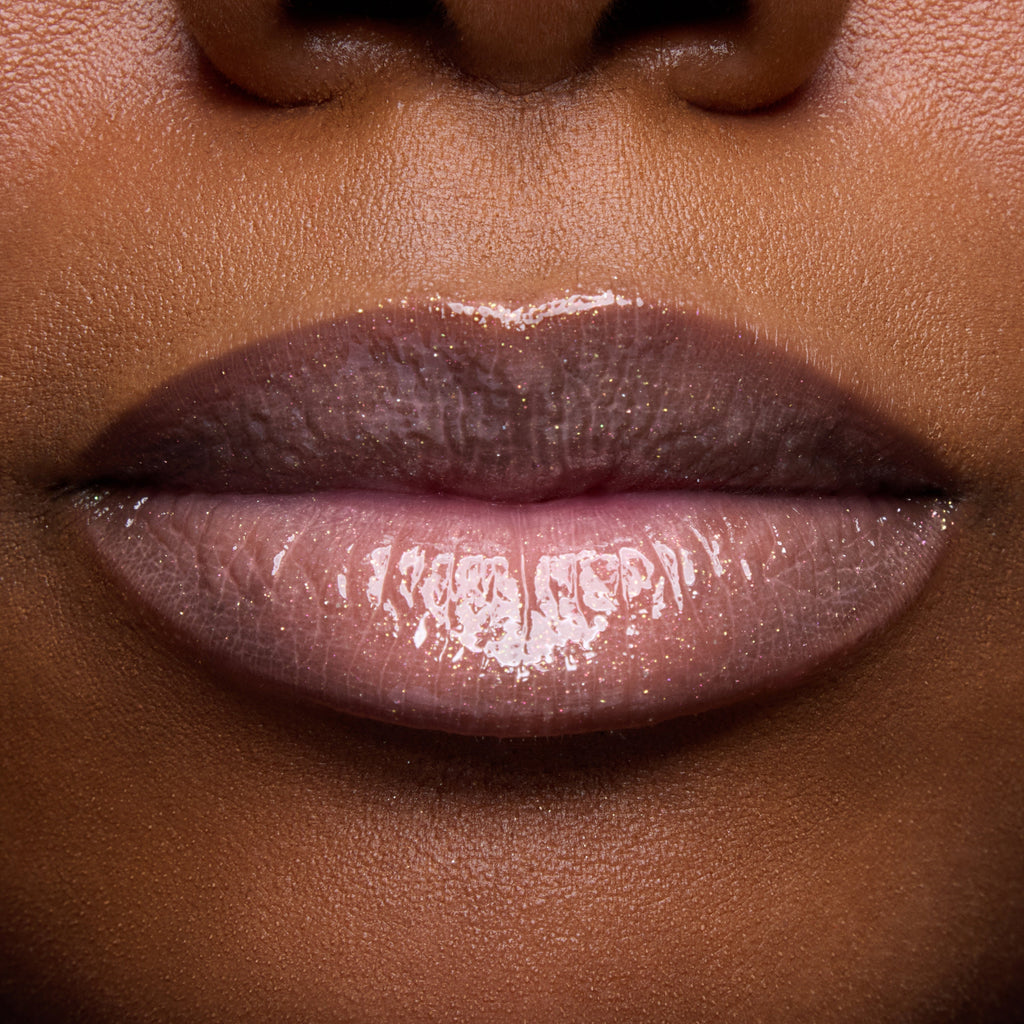 Fresh Kiss Glossy Balm Peach Mochi