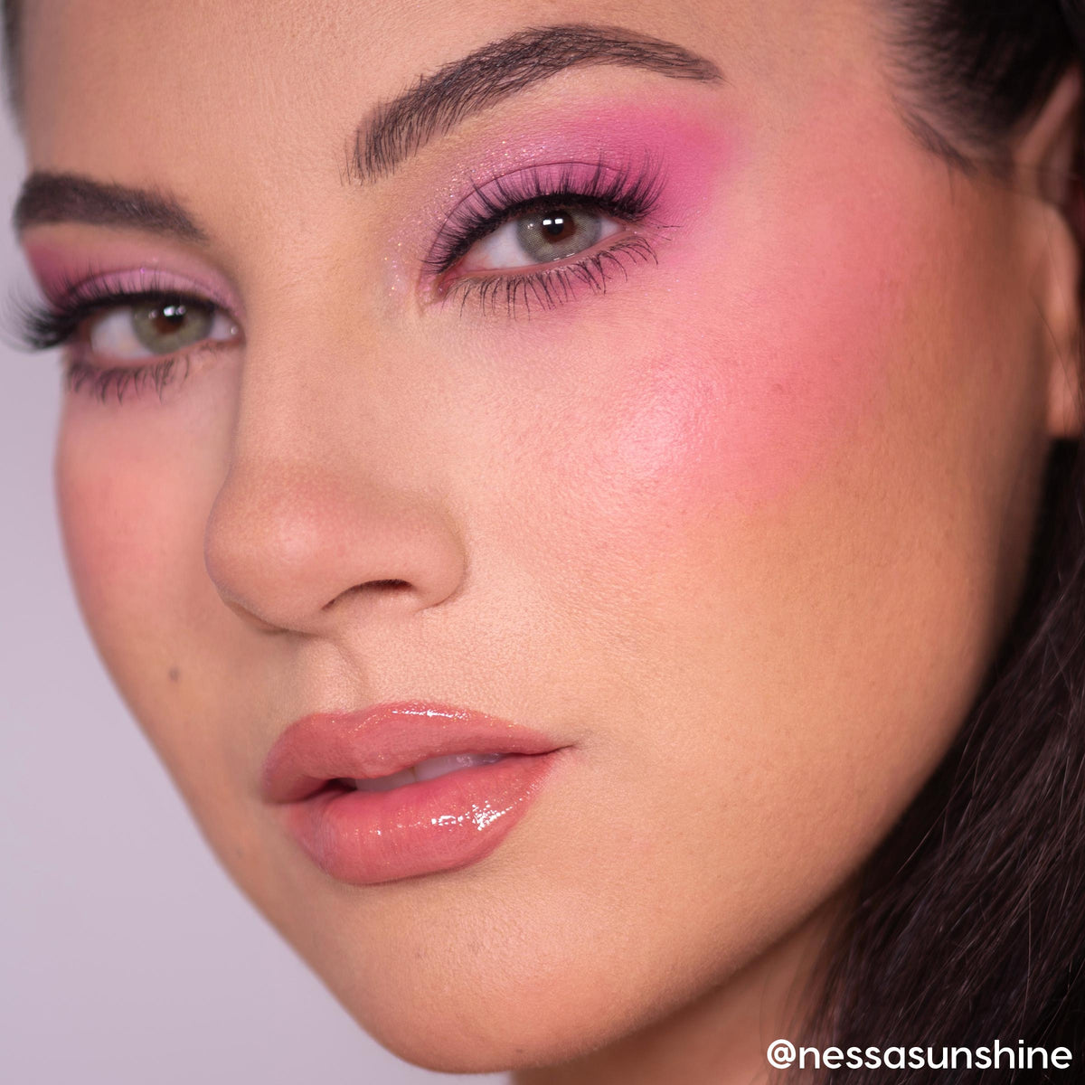 Cream Blush Metronome